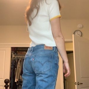 Levi’s Boyfriend Jean size 27